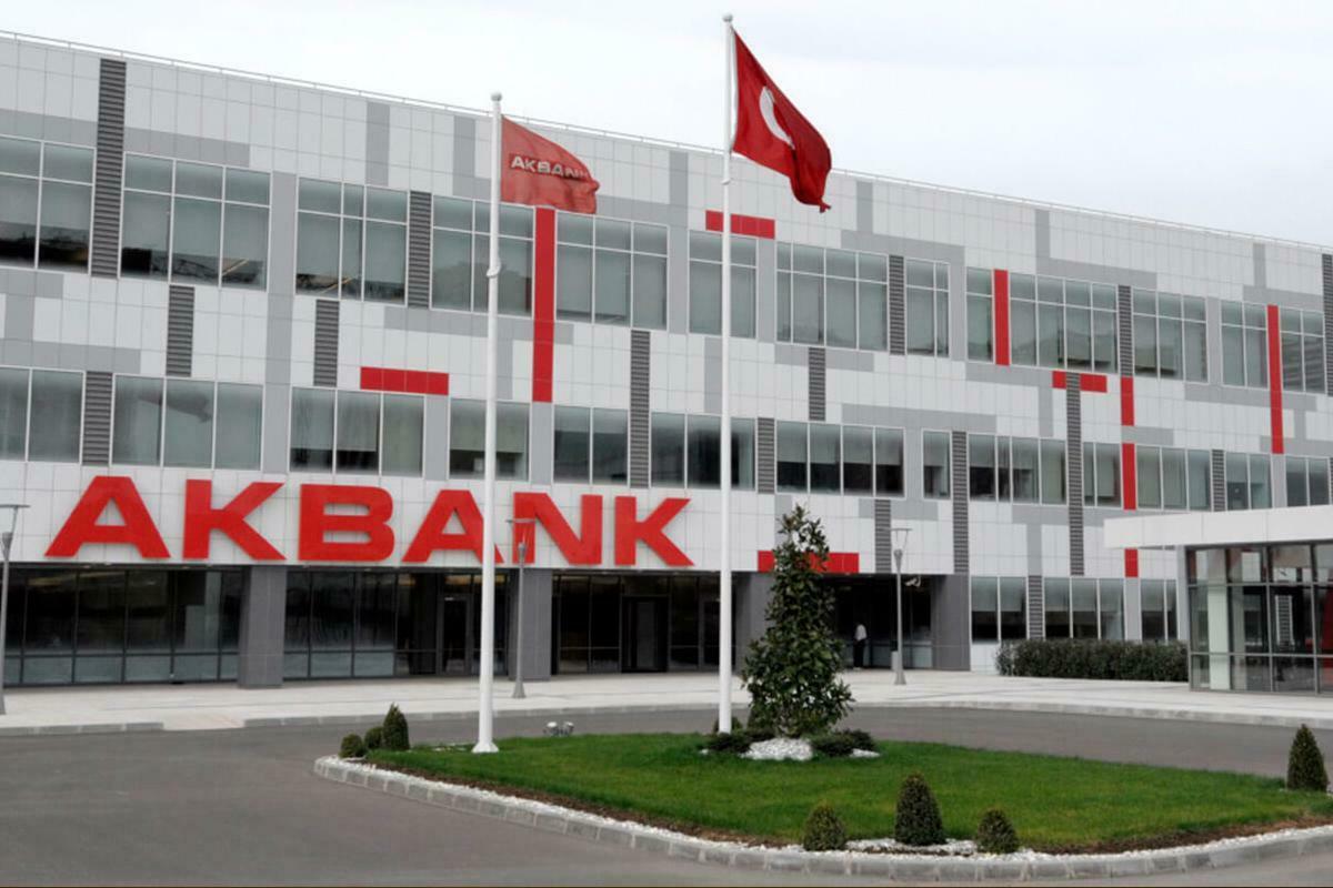 Akbank Çağrı Merkezi Yetkilisi Alacak!
